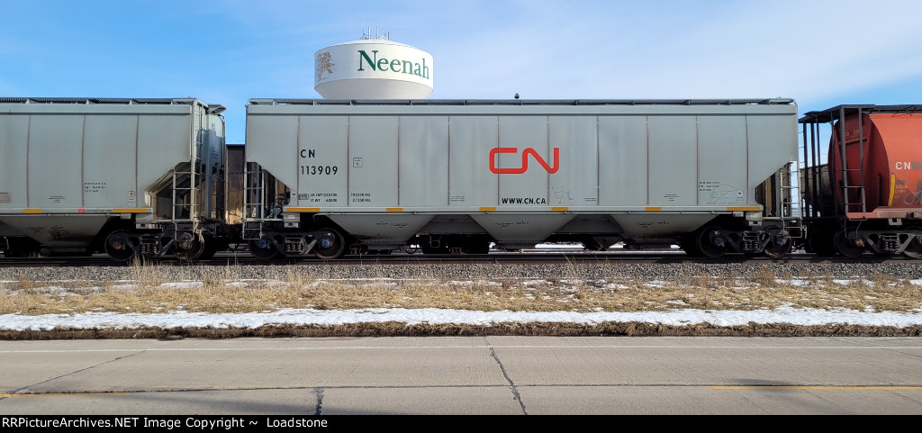 CN 113909